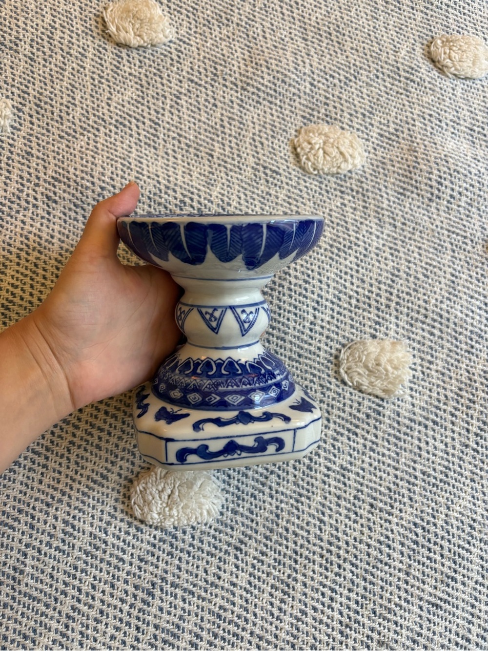 Blue & white chinoiserie candlestick holder